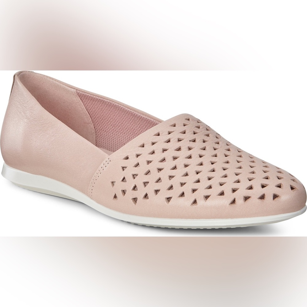 💗 HOST PICK 💗 155. NWOT Ecco blush pink Touch Ballerina flat shoes sz 41 US 10